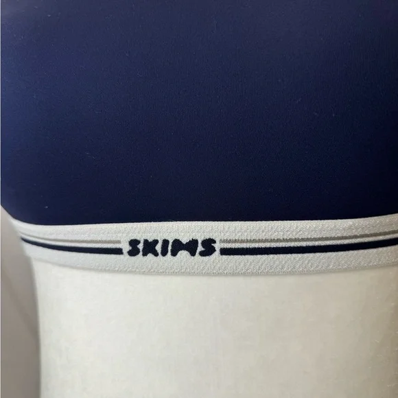 SKIMS Navy Logo Band Bralette - Picture 7 of 11